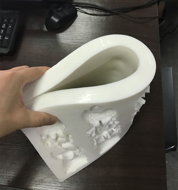 什么原因?qū)е履＞吖枘z產(chǎn)品變形你知道嗎 ？