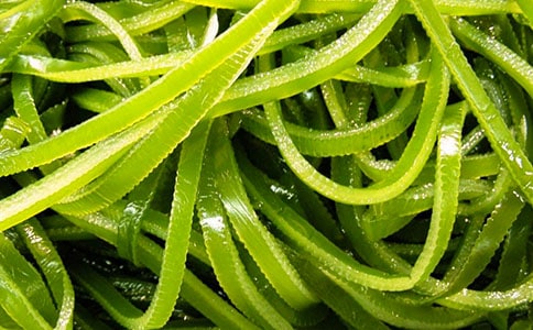 海帶結燒肉的做法介紹