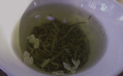 女人喝菊花茶的好處