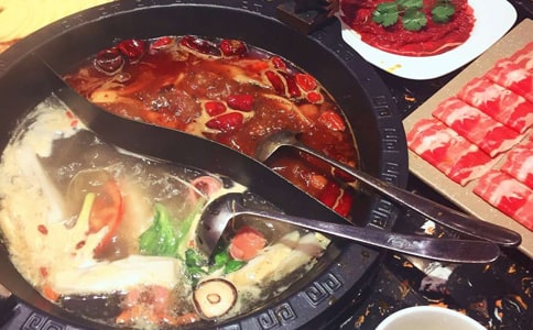 80后剩男創(chuàng)業(yè)開火鍋店