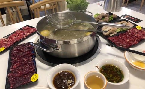 寒假火鍋店打工的社會實踐報告