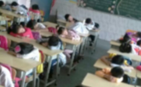 電腦一族 善用午休為健康加分