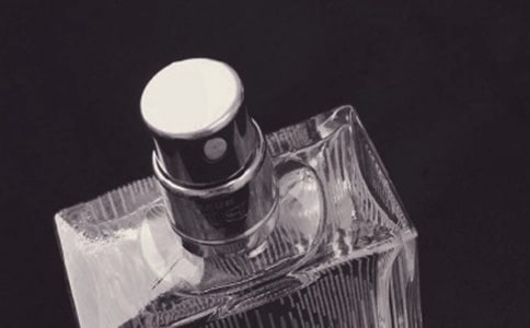男士?jī)?yōu)雅BOSS自信香水